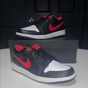 Jordan 1 Low “White Toe” Men’s Size 12